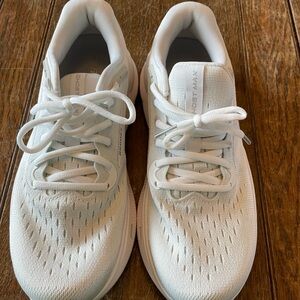 Brooks Ghost Max (Women’s 8.5) - White